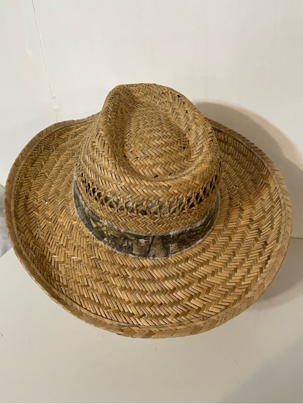 Real Tree Straw Hat - Picture 4 of 7